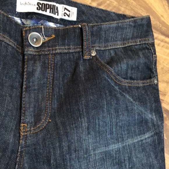 Le Chateau Sofia High Rise Wide Leg Denim Jeans - Picture 3 of 8